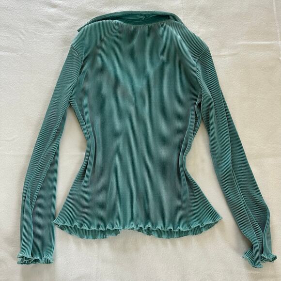 Anthropologie Dolan Accordion Bell Sleeve Hem Button Down 70s Blouse Size XS - Picture 9 of 9